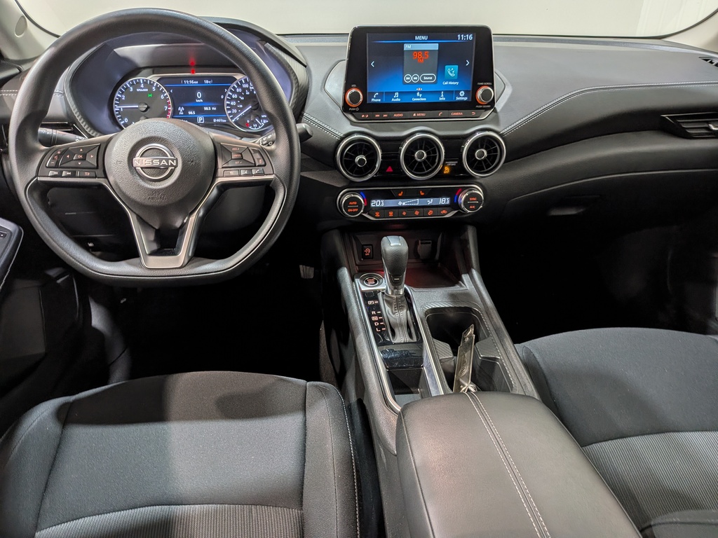 Nissan Sentra 2024