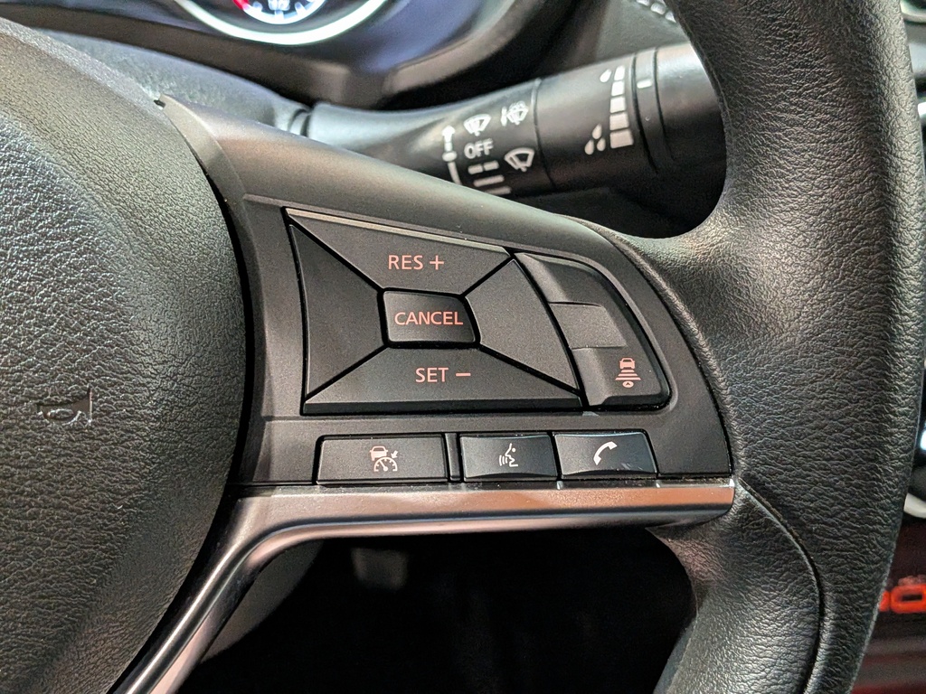Nissan Sentra 2024