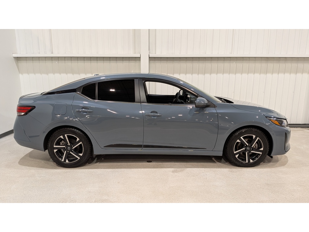 Nissan Sentra 2024