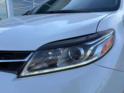 used 2018 Toyota Sienna car, priced at $35,995