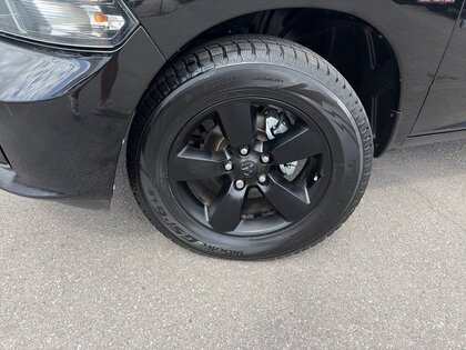 used 2020 Ram 1500 Classic car, priced at $19,999