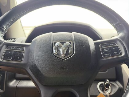 used 2020 Ram 1500 Classic car, priced at $19,999