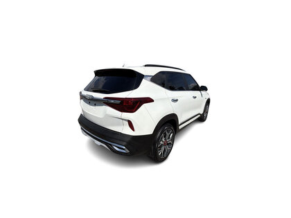 used 2023 Kia Seltos car, priced at $25,999