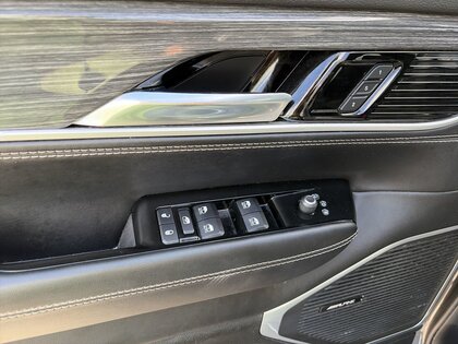 used 2022 Jeep Wagoneer car, priced at $44,885
