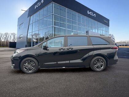 used 2026 Toyota Sienna car, priced at $65,999