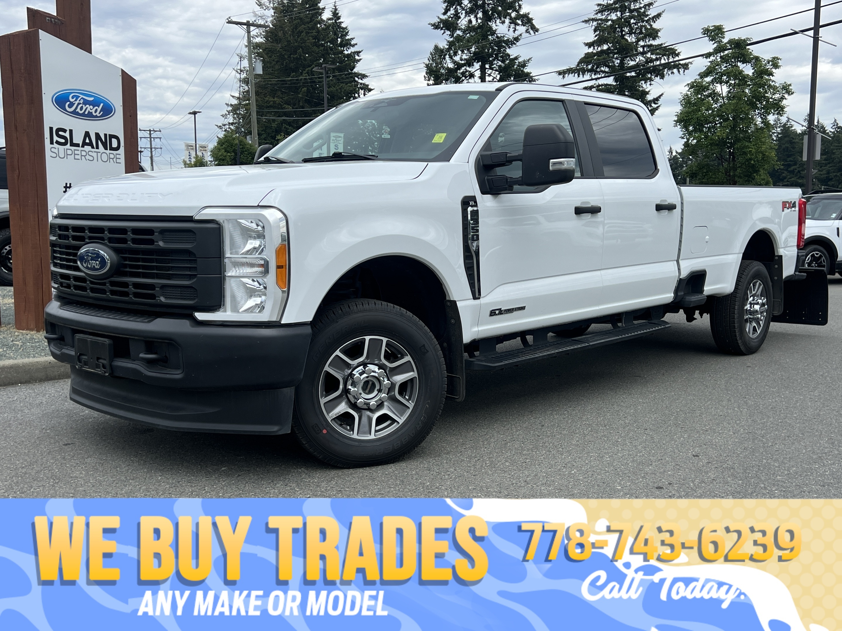 2023 Ford F-350 Super Duty XL Crew Cab 4WD