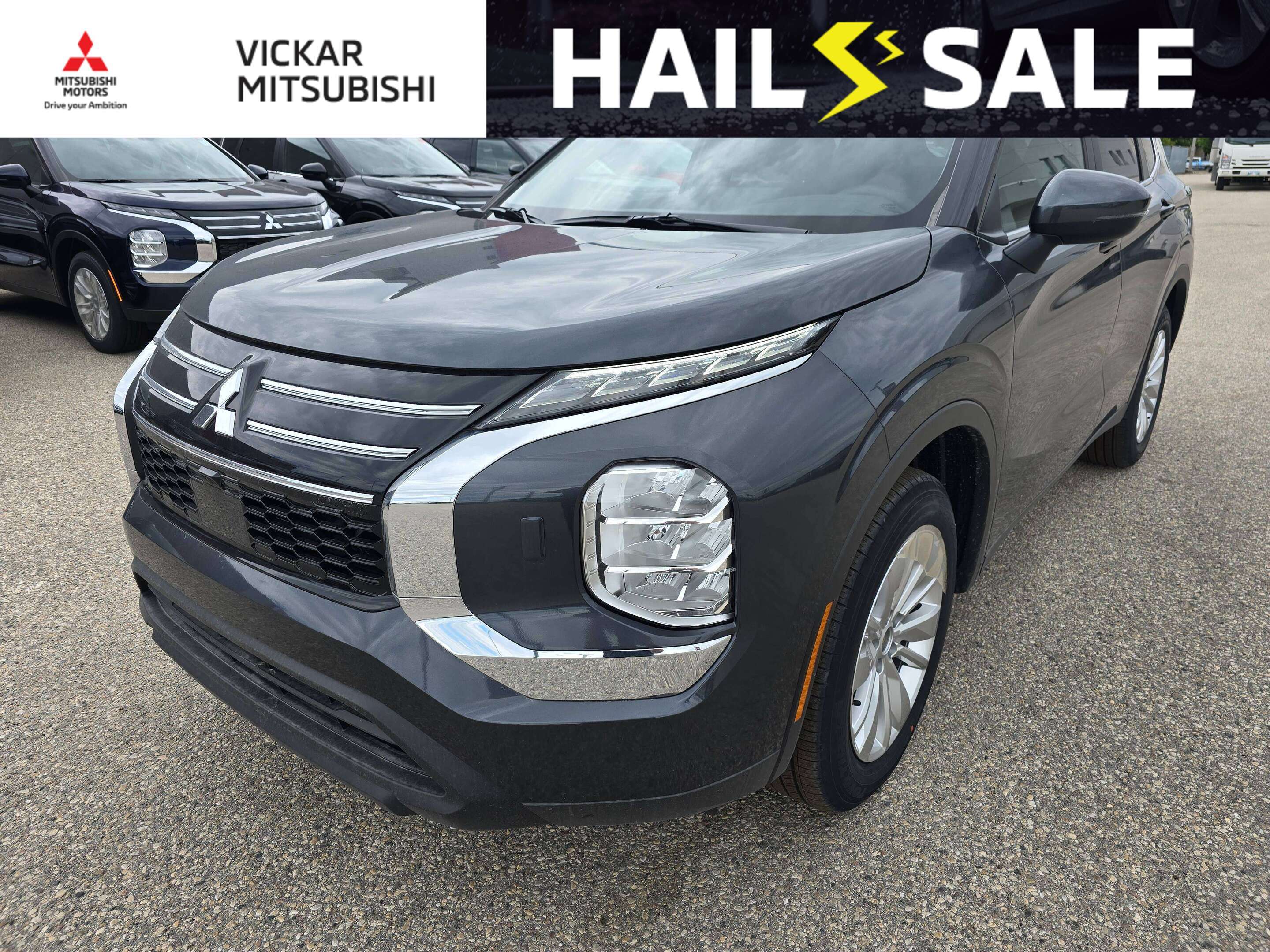 Gray 2026 Mitsubishi Outlander SUV / Crossover Front-Wheel Drive Automatic