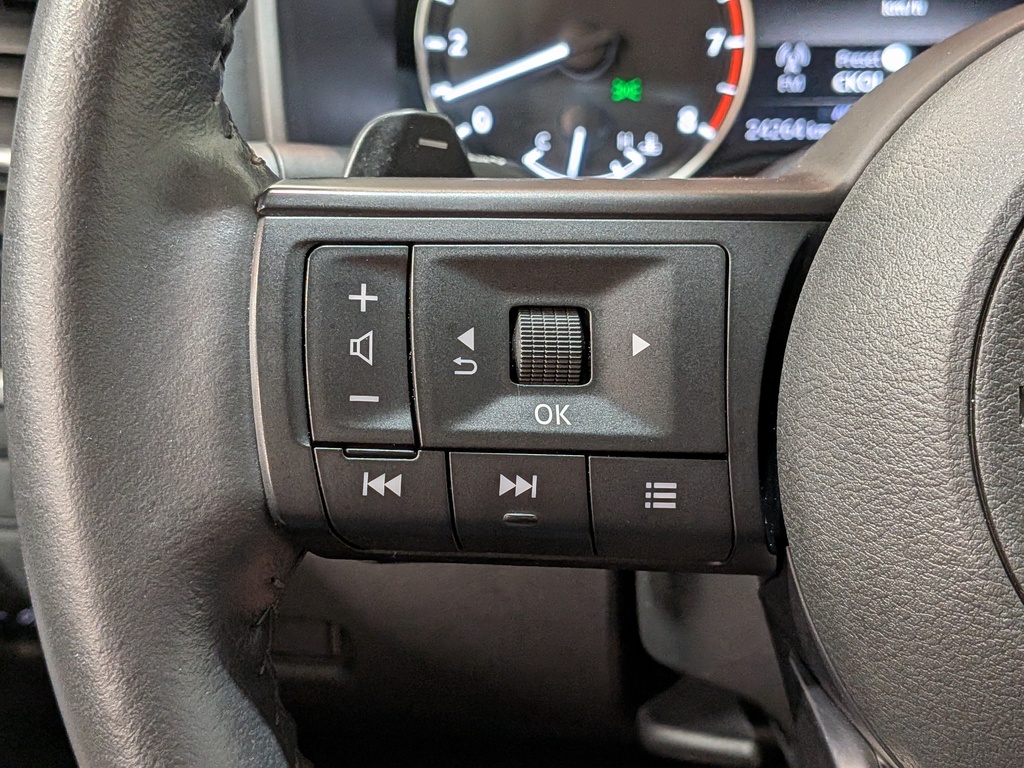 Nissan Rogue 2024