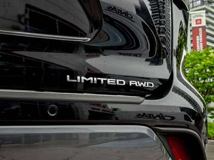 used 2025 Toyota Highlander car, priced at $56,495