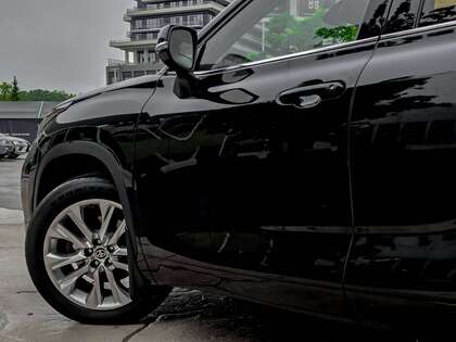 used 2025 Toyota Highlander car, priced at $56,495