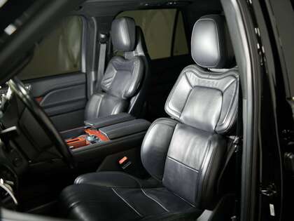 used 2023 Lincoln Navigator car, priced at $71,900