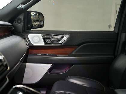 used 2023 Lincoln Navigator car, priced at $71,900