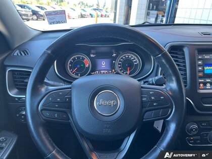 used 2019 Jeep Cherokee car, priced at $19,995
