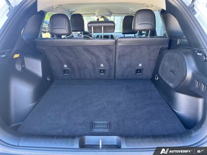 used 2019 Jeep Cherokee car, priced at $19,995