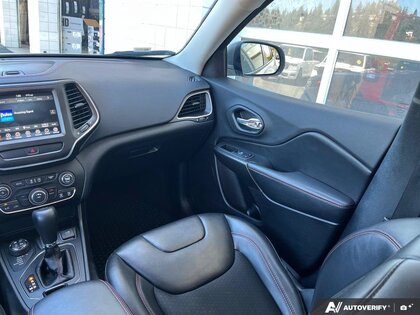 used 2019 Jeep Cherokee car, priced at $19,995