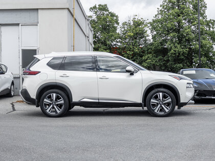 used 2022 Nissan Rogue car, priced at $24,995