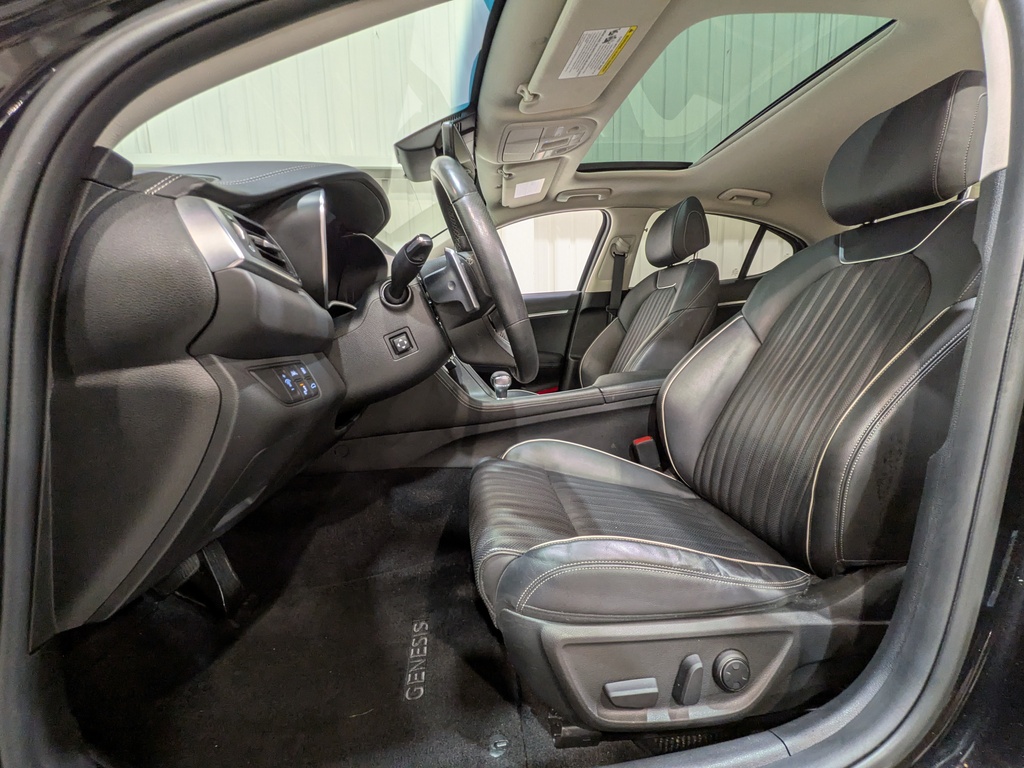 Genesis G70 2021