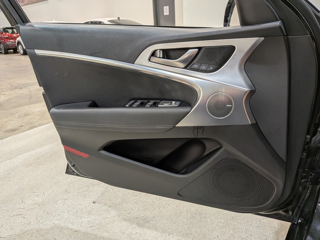 Genesis G70 2021