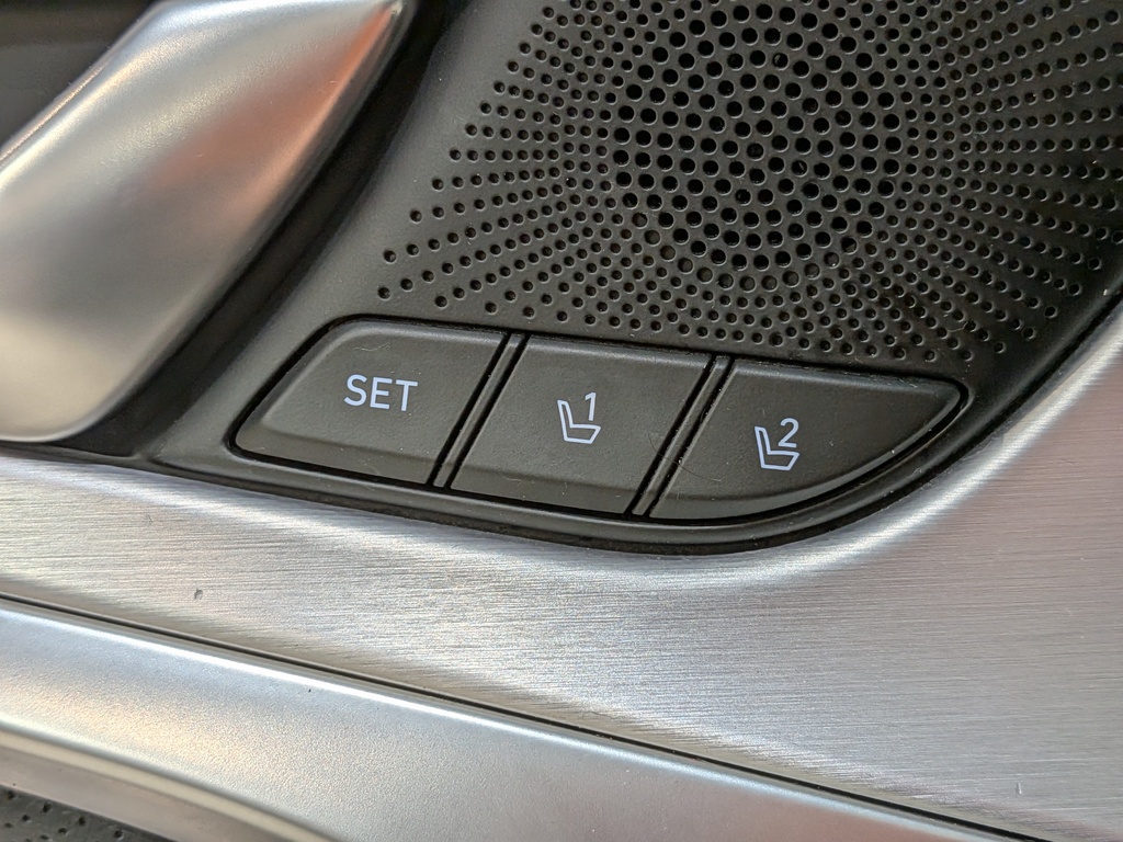 Genesis G70 2021