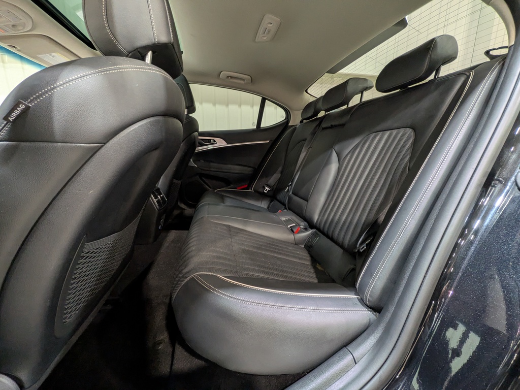 Genesis G70 2021