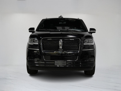 used 2023 Lincoln Navigator car, priced at $71,900
