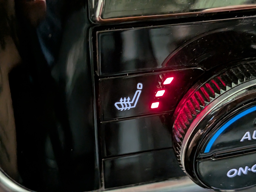 Nissan Rogue 2024