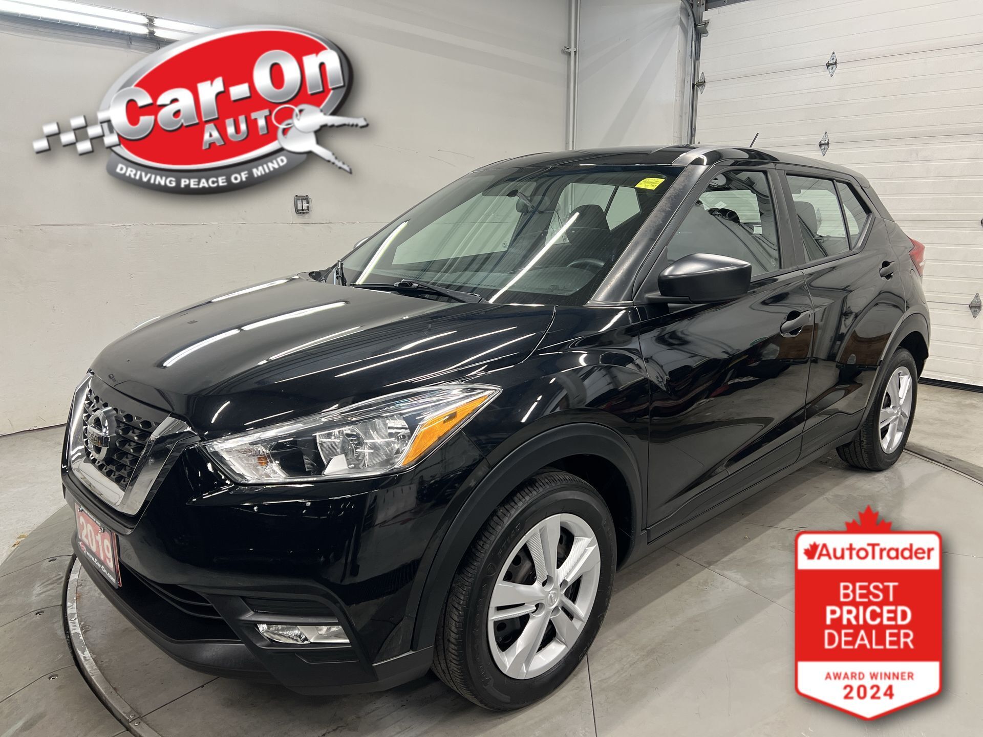 Black 2019 Nissan Kicks Automatic
