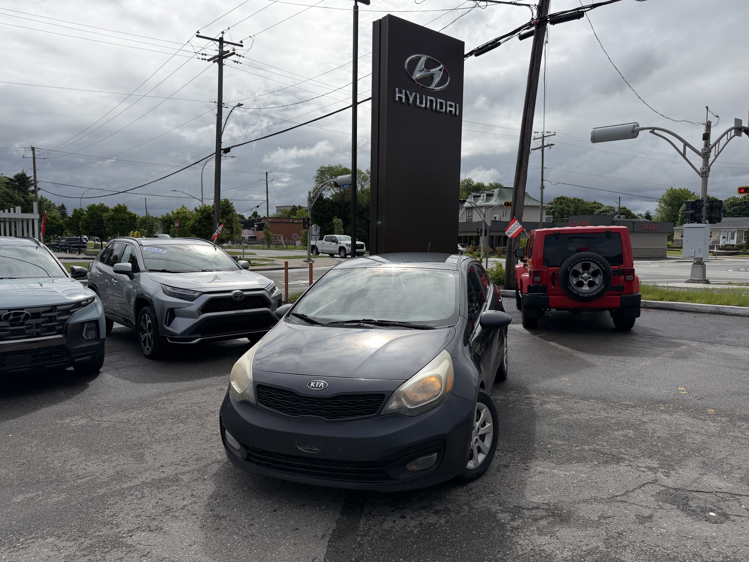 Gray 2013 Kia Rio Sedan Automatic