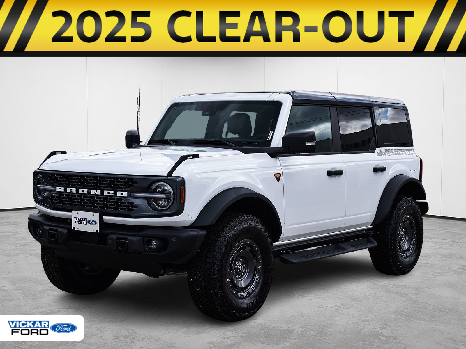 White 2025 Ford Bronco SUV / Crossover Four-Wheel Drive Automatic