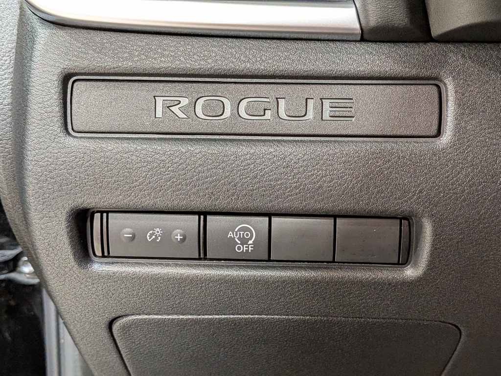 Nissan Rogue 2024
