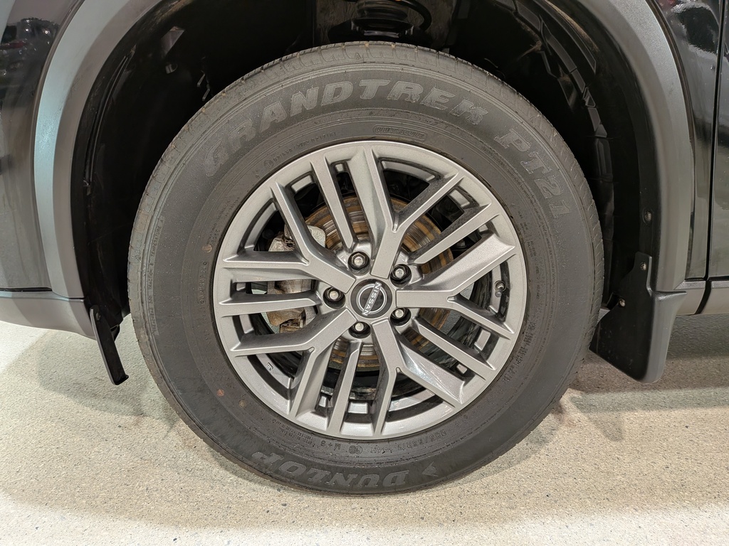 Nissan Rogue 2024