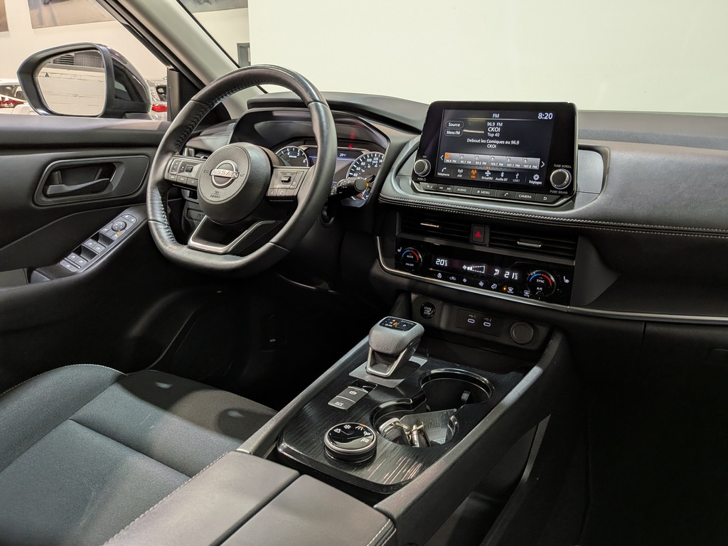 Nissan Rogue 2024