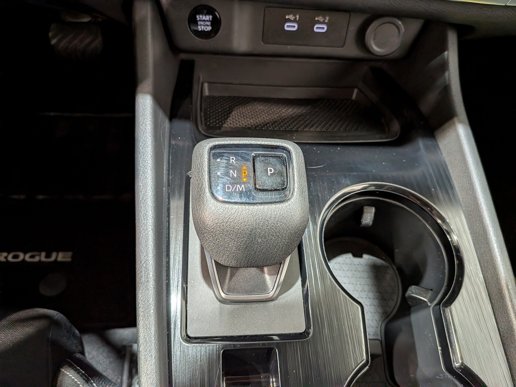 Nissan Rogue 2024