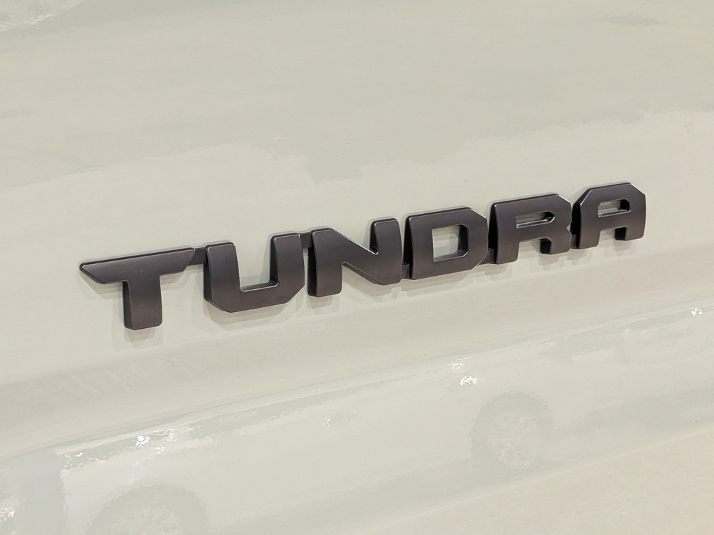 Toyota Tundra 2024