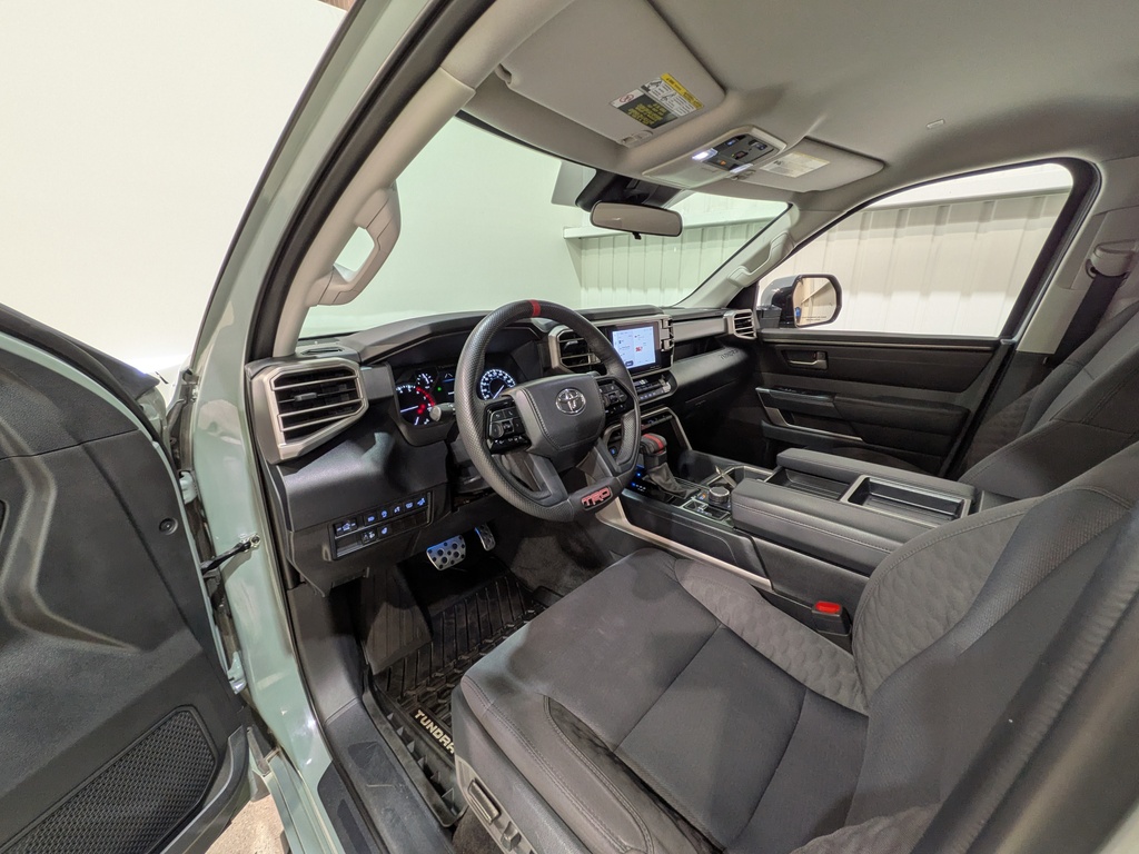 Toyota Tundra 2024