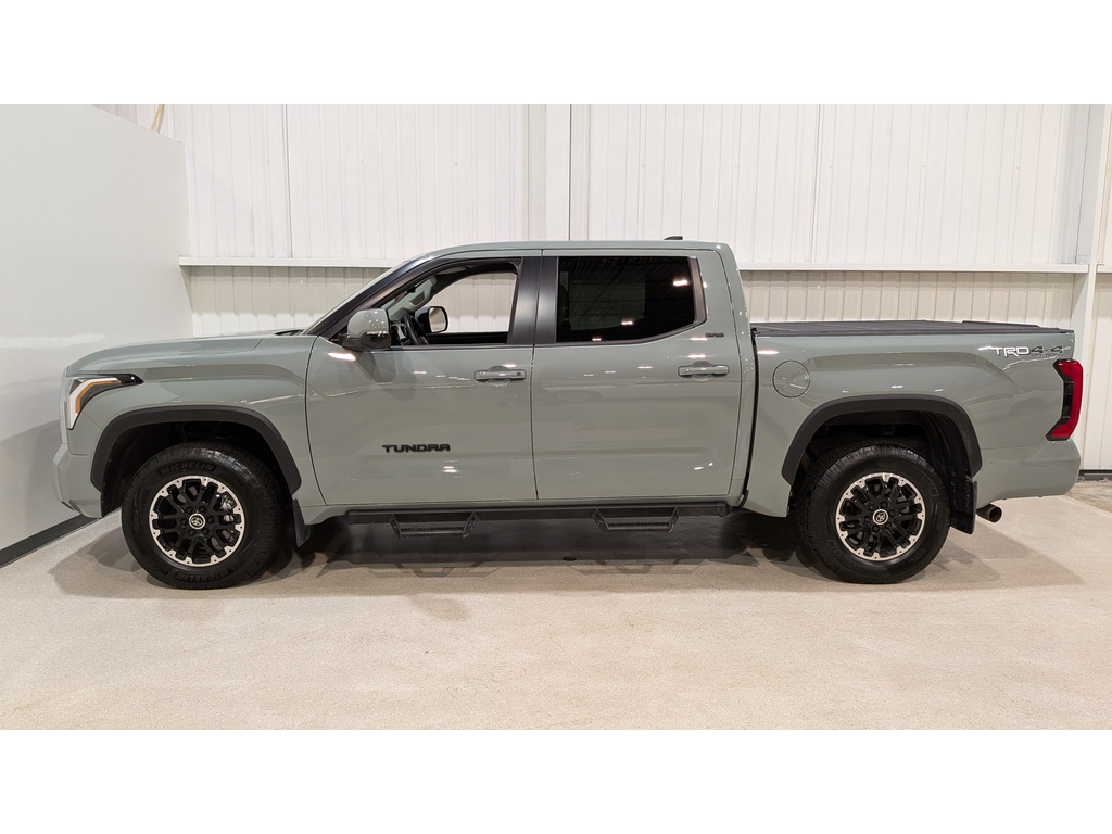 Toyota Tundra 2024
