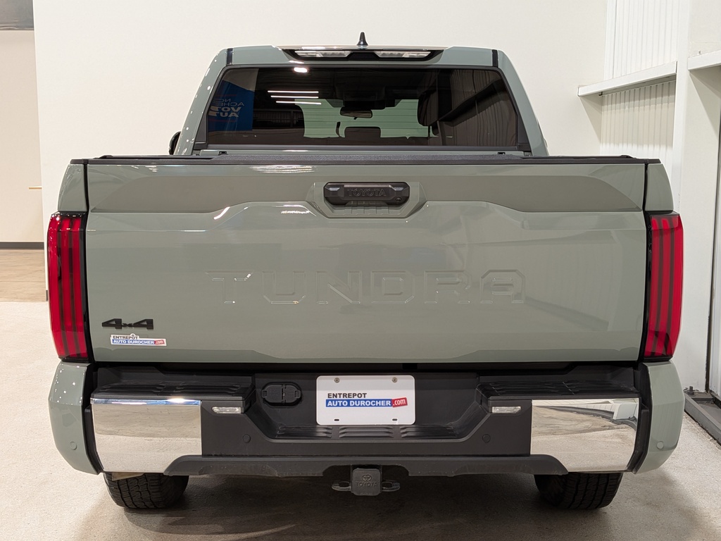 Toyota Tundra 2024