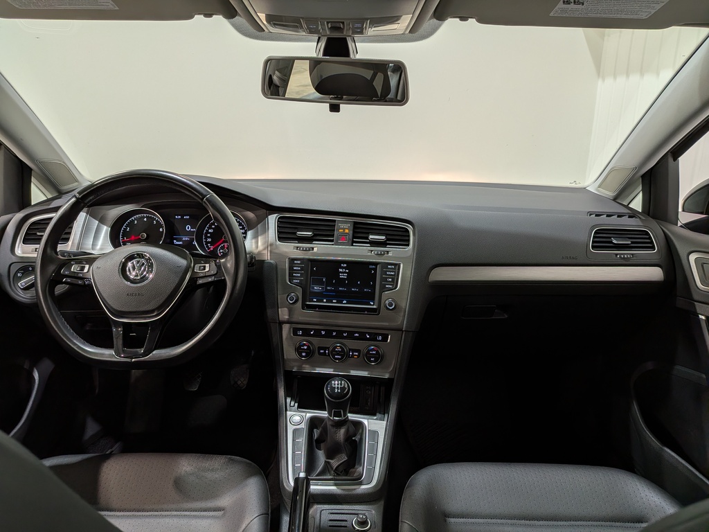 Volkswagen Golf 2017