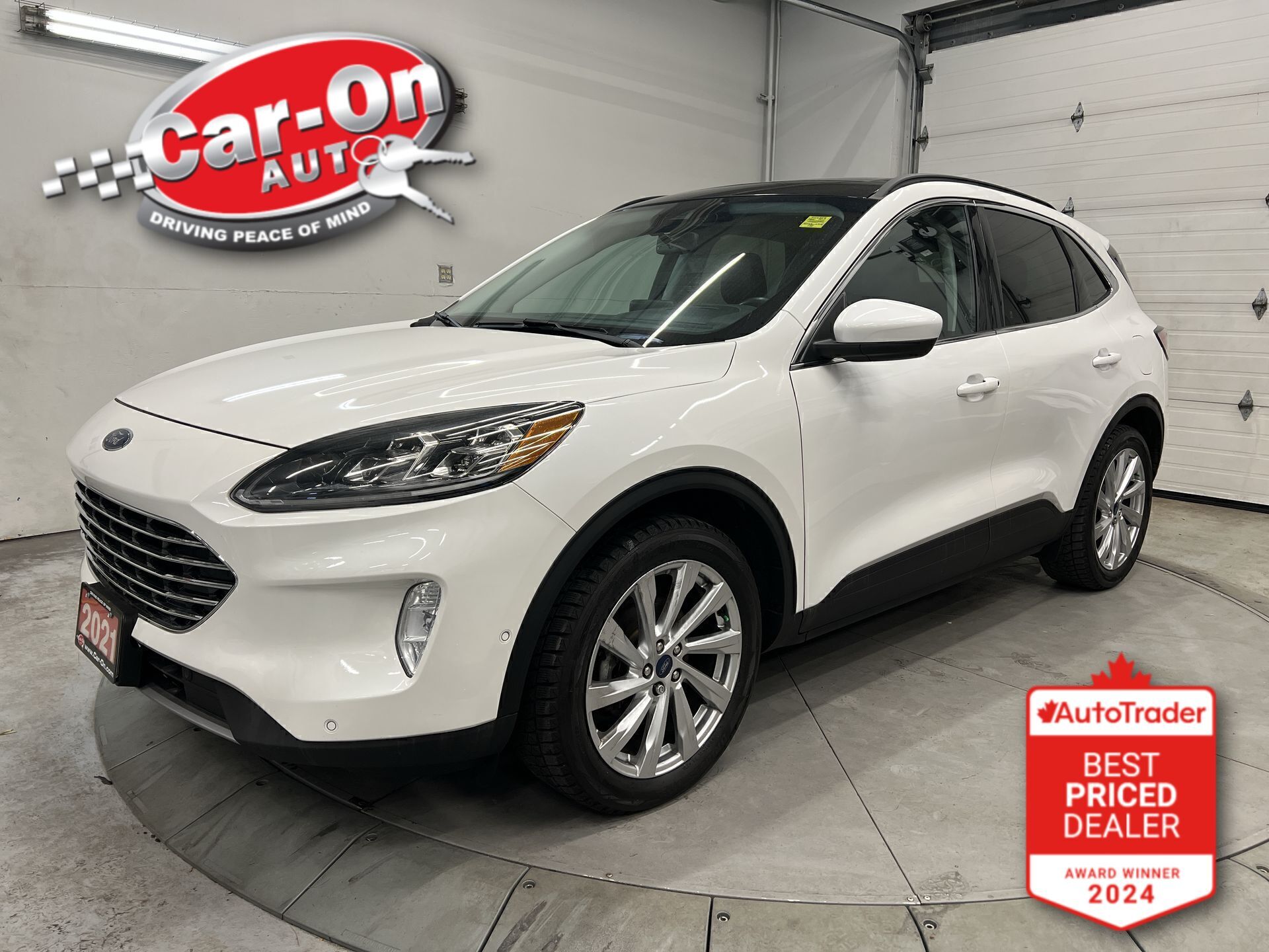 White 2021 Ford Escape Hybrid SUV / Crossover All-Wheel Drive Automatic