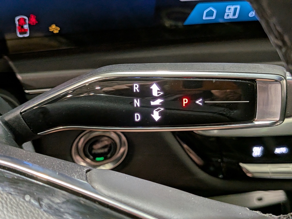 Cadillac LYRIQ 2024