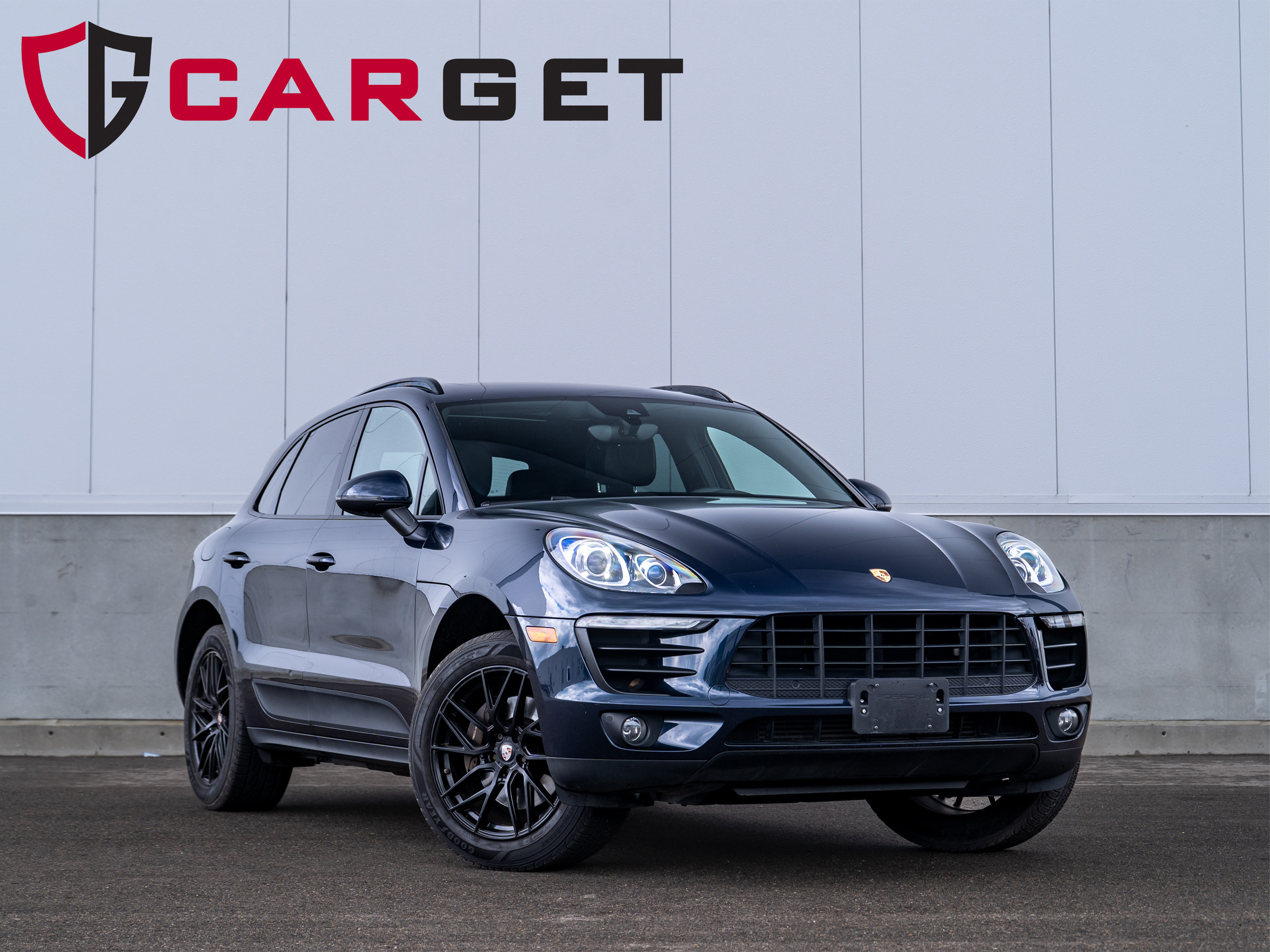 Blue 2018 Porsche Macan SUV / Crossover All-Wheel Drive 7-Speed Automatic