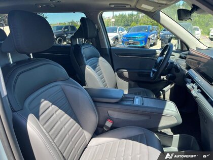 used 2024 Kia EV9 car, priced at $58,888