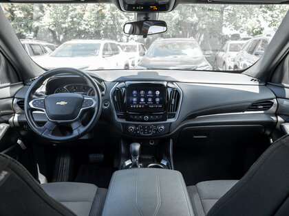 used 2023 Chevrolet Traverse car, priced at $33,495