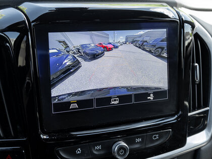 used 2023 Chevrolet Traverse car, priced at $33,495