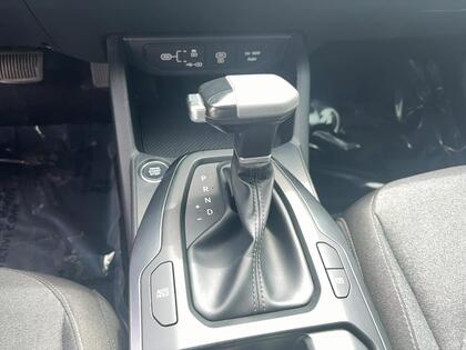 used 2025 Kia K4 car, priced at $20,999