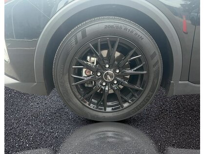 used 2025 Kia K4 car, priced at $20,999