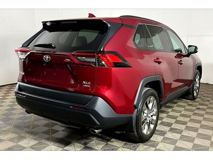 used 2021 Toyota RAV4 car, priced at $26,998