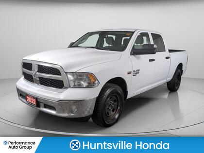 White 2022 RAM 1500 Pickup Truck Four-Wheel Drive 8-Speed Automatic