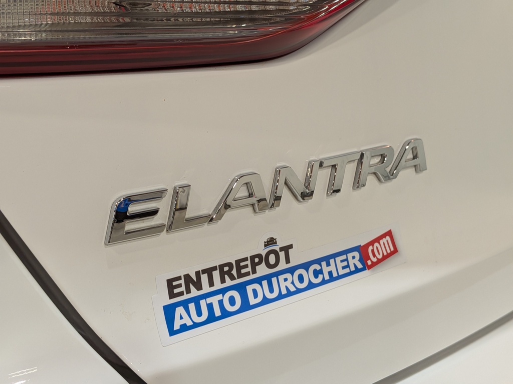 Hyundai Elantra 2018