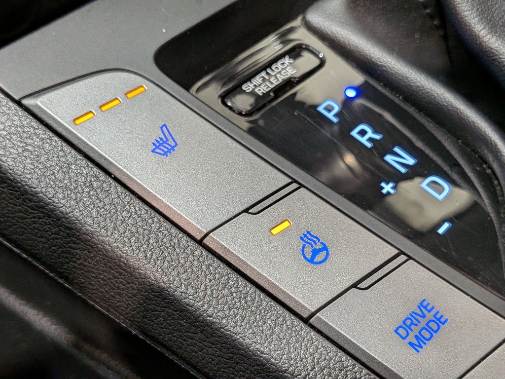 Hyundai Elantra 2018